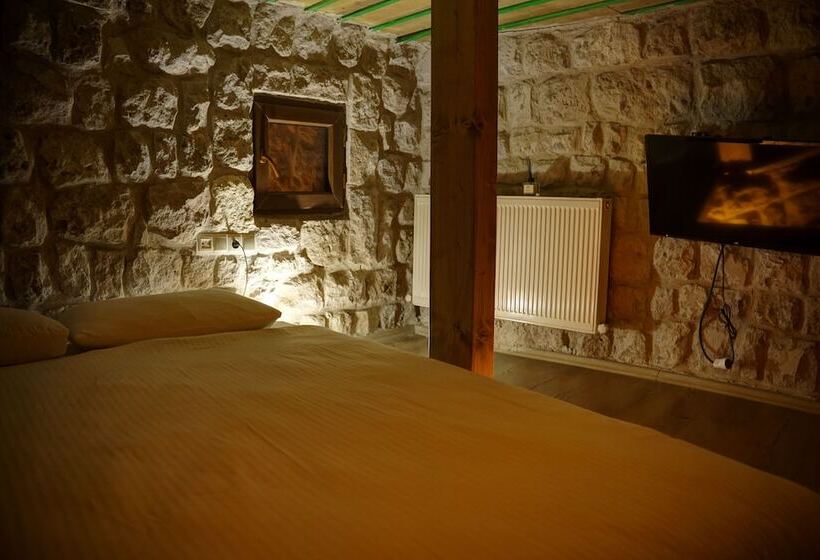 هتل Saliche Cave Suite