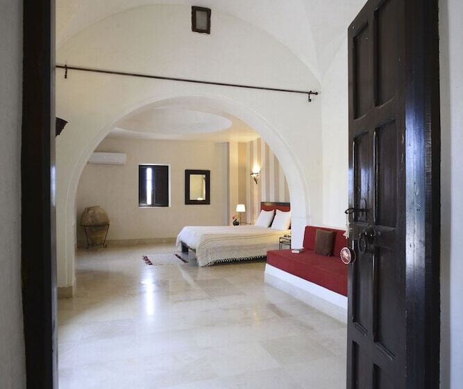 Pension (Hôtel basse catégorie) Dar Almassa