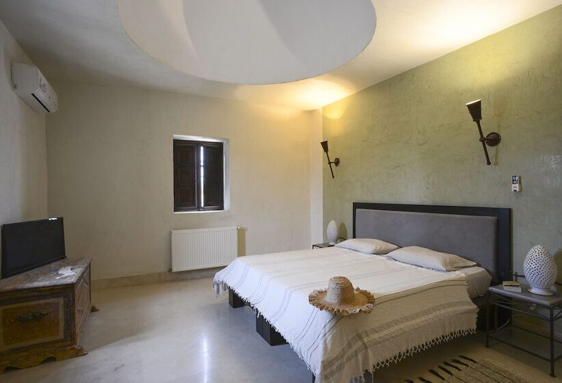 Pension (Hôtel basse catégorie) Dar Almassa