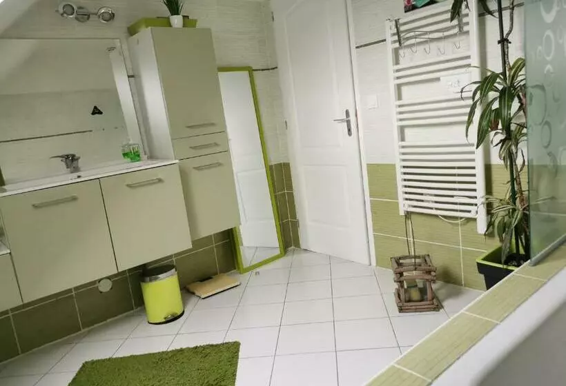 Aamiaismajoitus (B&B) Laurilia