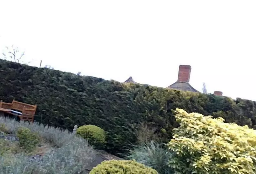 Aamiaismajoitus (B&B) Madresfield