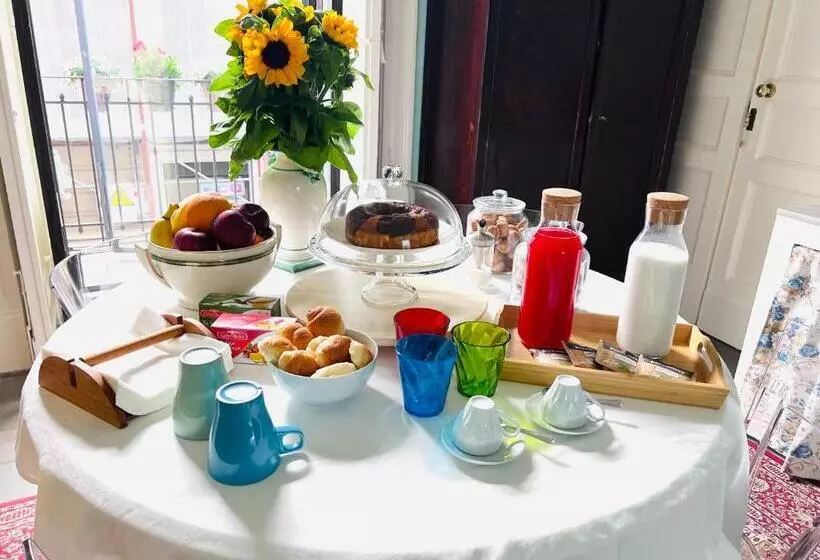 تختخواب و صبحانه Sofia Katane Suites