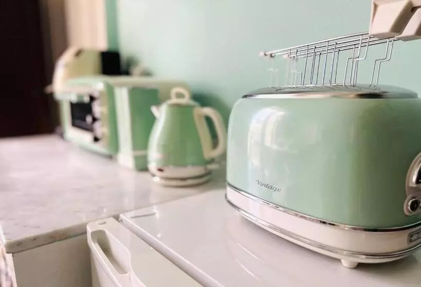 تختخواب و صبحانه Sofia Katane Suites