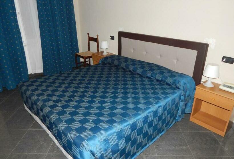 בית מלון כפרי Albergo Massimo