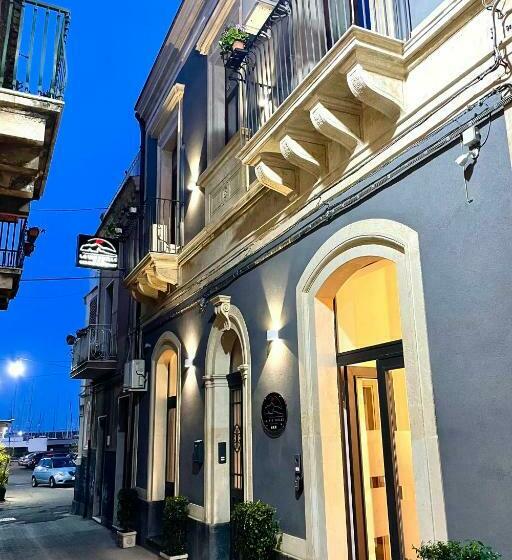 La Vie Fuille Bed And Breakfast