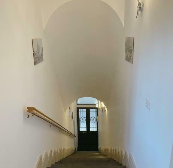 La Vie Fuille Bed And Breakfast