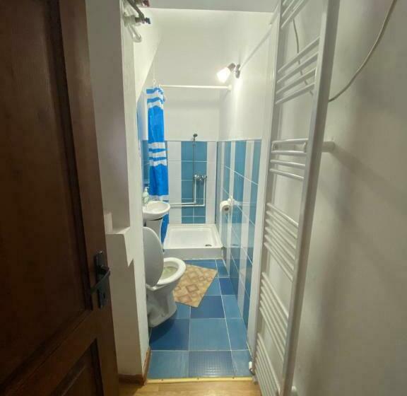 ペンション Acasă La Horea