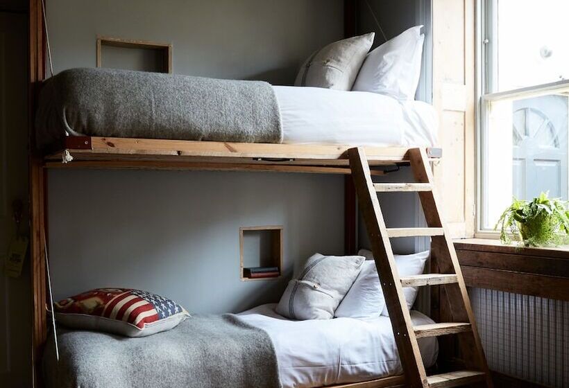 Artist Residence Brighton