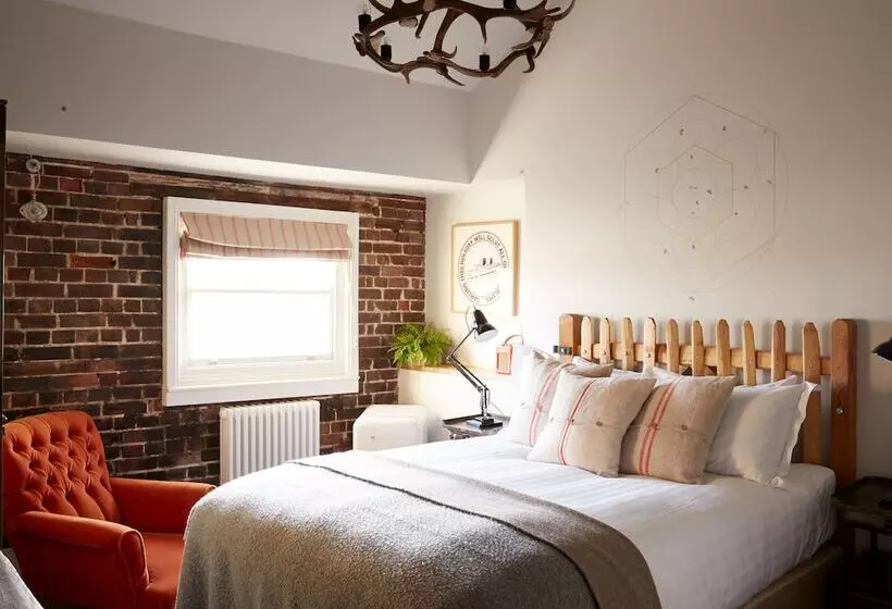 Artist Residence Brighton