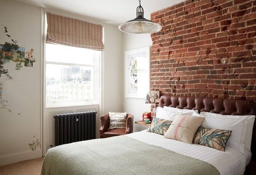 Artist Residence Brighton