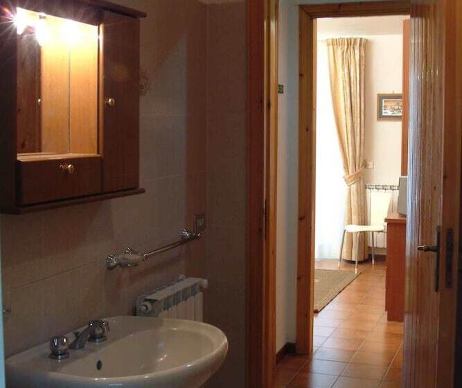 مبيت وإفطار Castagneto Dell Etna