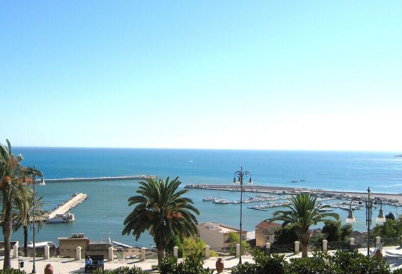 مبيت وإفطار Garibaldi Relais