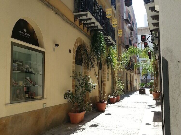 مبيت وإفطار Garibaldi Relais