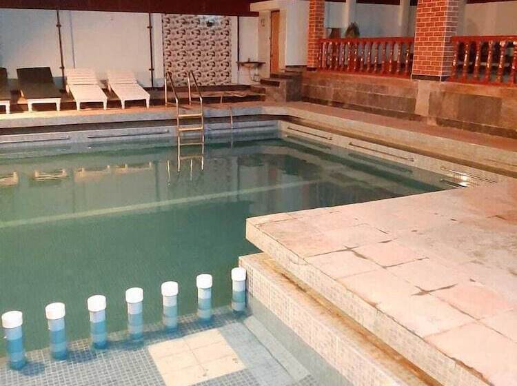 בית מלון כפרי Bay Inn