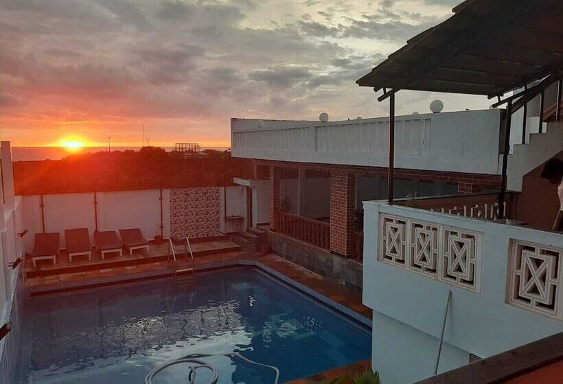 בית מלון כפרי Bay Inn