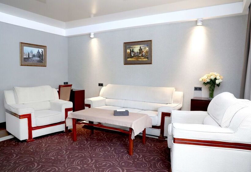 Best Western Plus Paradise Hotel Dilijan