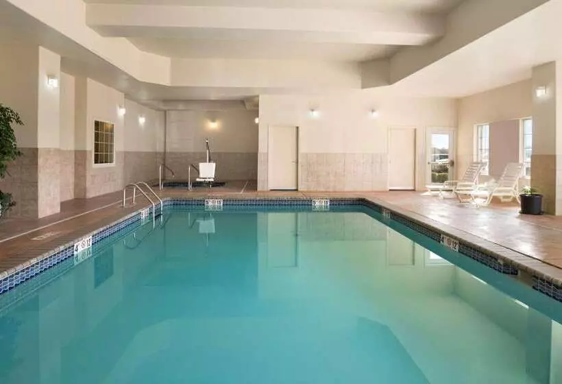 ホテル Country Inn & Suites By Radisson, Oklahoma City  Quail Springs, Ok