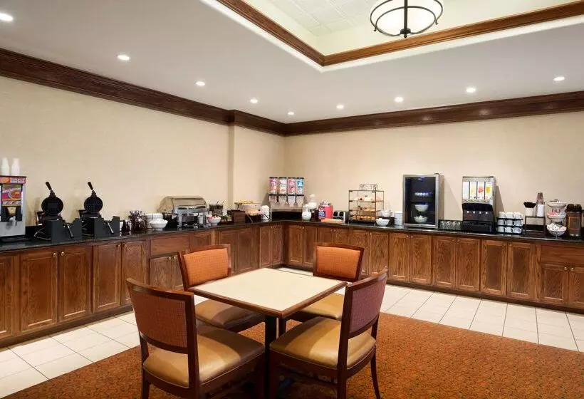 ホテル Country Inn & Suites By Radisson, Oklahoma City  Quail Springs, Ok