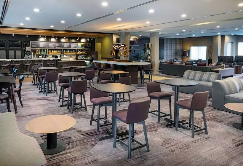 호텔 Courtyard By Marriott Buffalo Airport