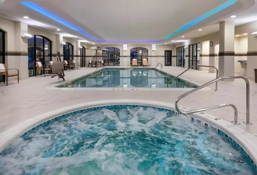 호텔 Courtyard By Marriott Buffalo Airport