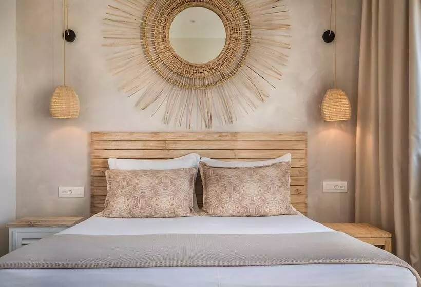 هتل Diana Studios