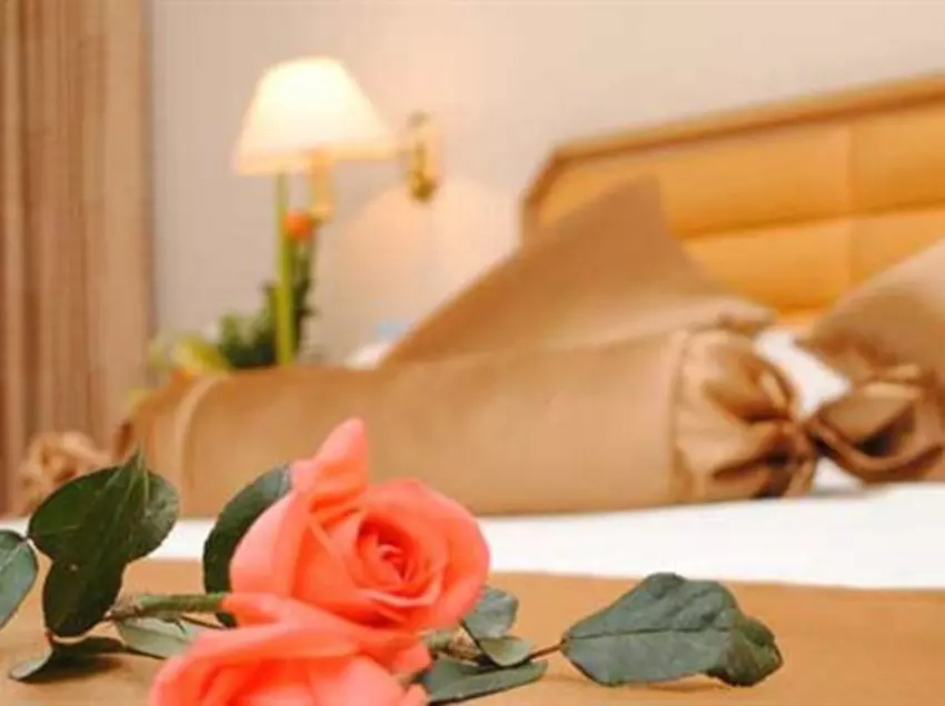 Отель Days Inn Frontier Qingdao Airport