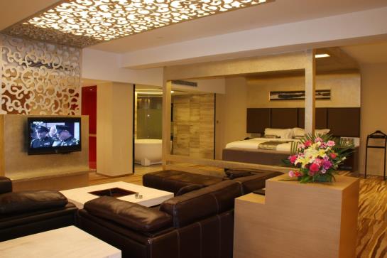 Otel Heavensent Plaza  Zhanjiang