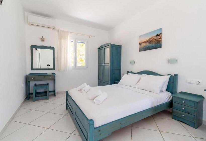 Hotel Ikaros Studios & Apartments