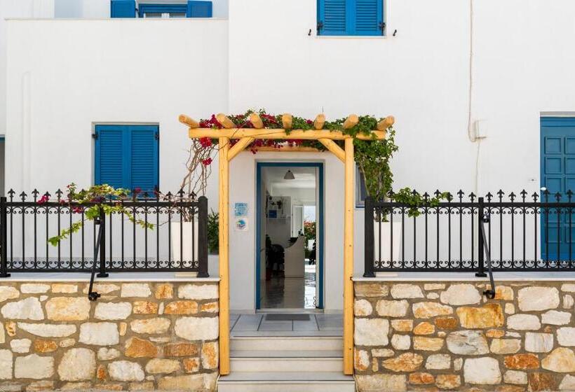 Hotel Ikaros Studios & Apartments