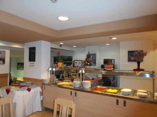 בית מלון כפרי Pest Inn