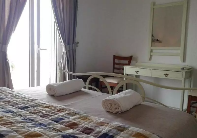 Hotel Petras Beach