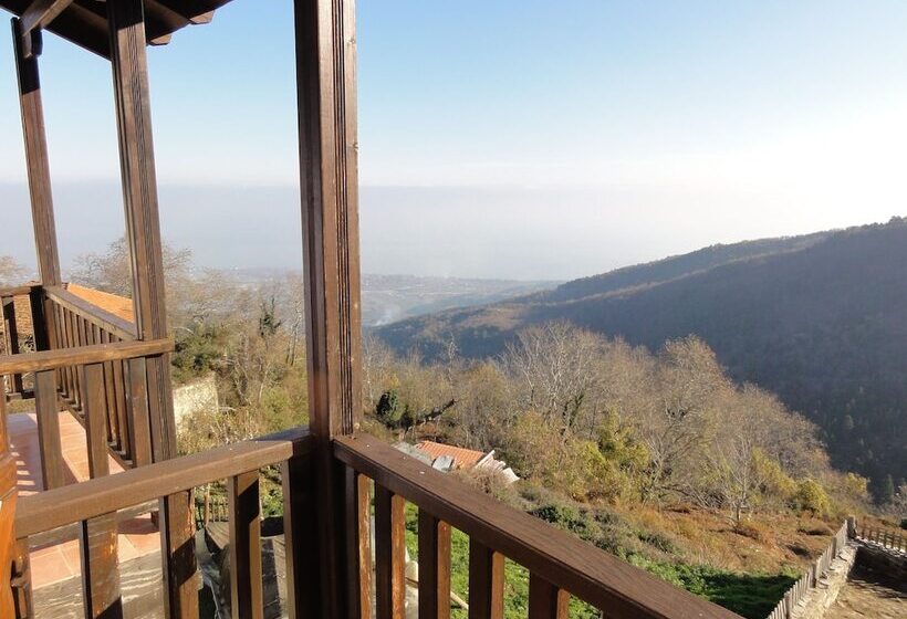 בית מלון כפרי Sintrivanis Mountain