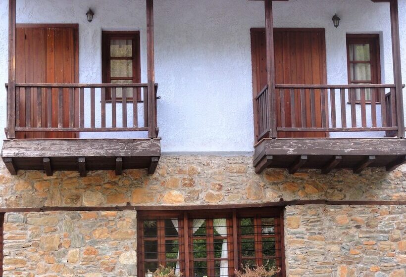 בית מלון כפרי Sintrivanis Mountain