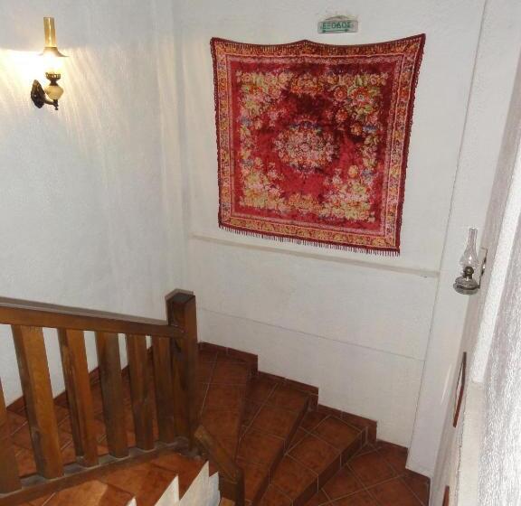 בית מלון כפרי Sintrivanis Mountain