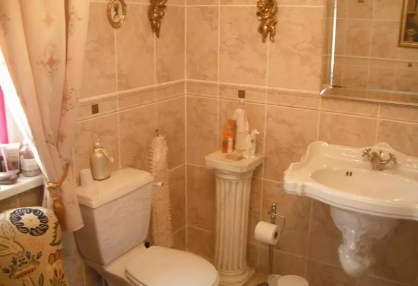 Killyliss Country House B&b