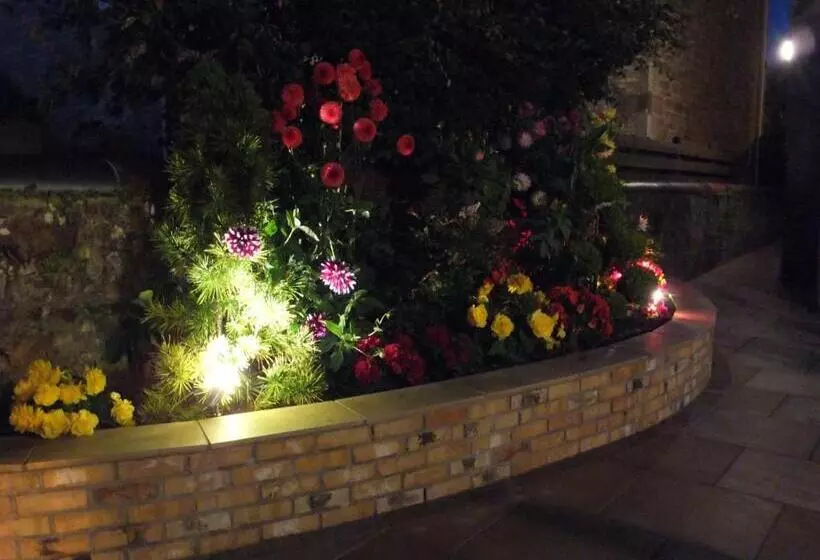 بنسيون Inverlea Guest House