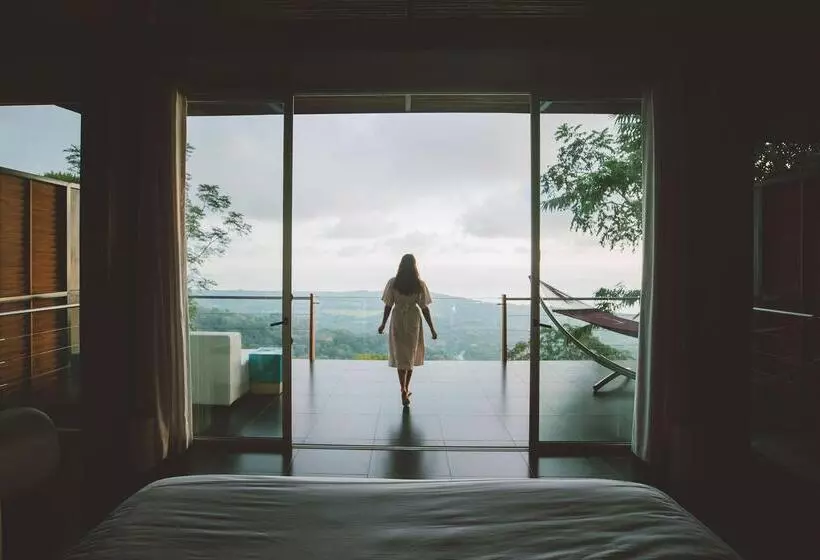 אתר נופש Kura Boutique Hotel Member Of The Cayuga Collection