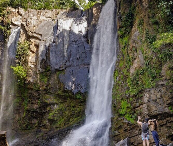 리조트 Kura Boutique Hotel Member Of The Cayuga Collection