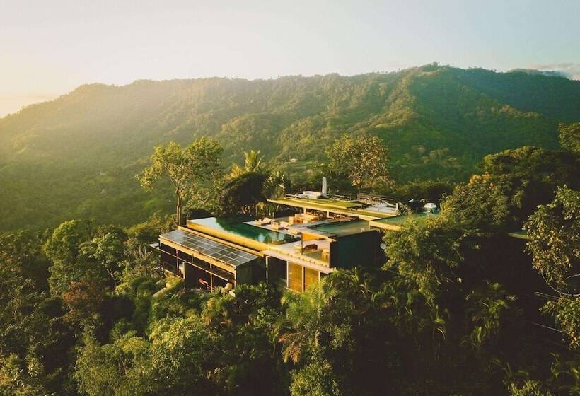 리조트 Kura Boutique Hotel Member Of The Cayuga Collection