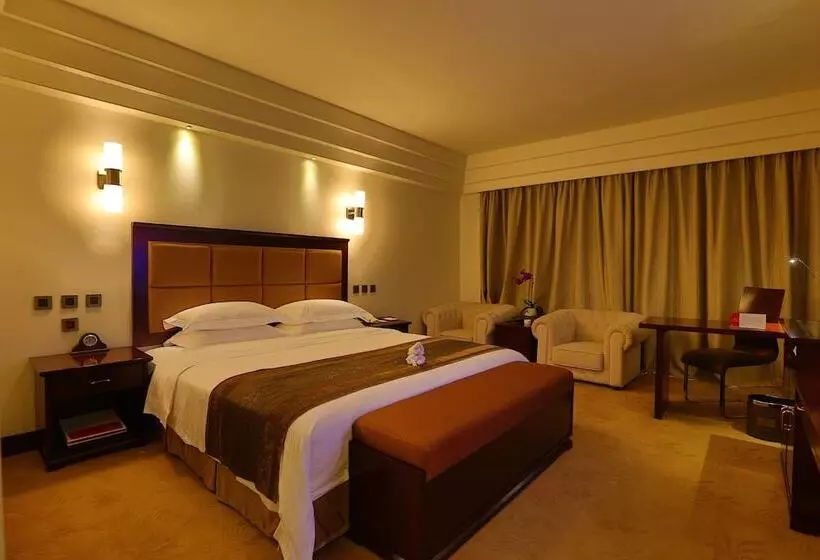 渡假胜地  Ramada Chengdu North