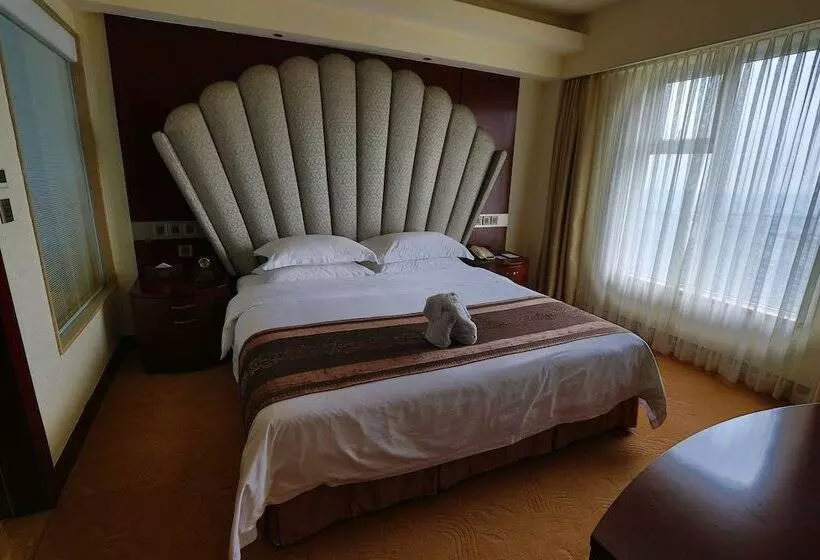 渡假胜地  Ramada Chengdu North