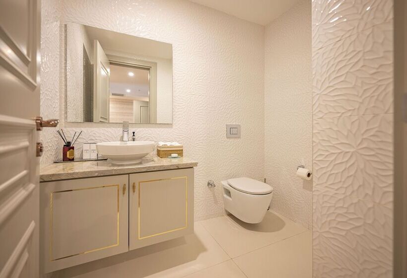 Отель Concorde Tower & Casino & Convention & Spa