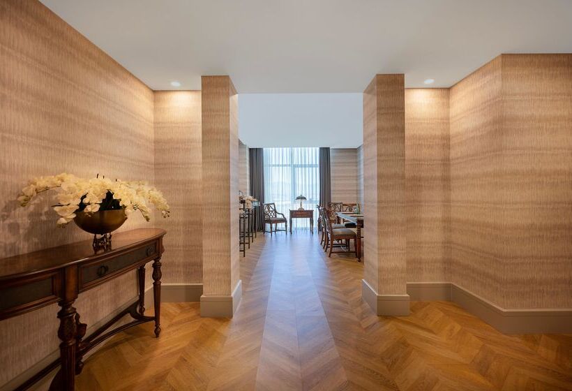 Отель Concorde Tower & Casino & Convention & Spa