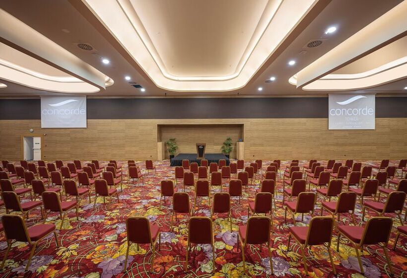 Отель Concorde Tower & Casino & Convention & Spa