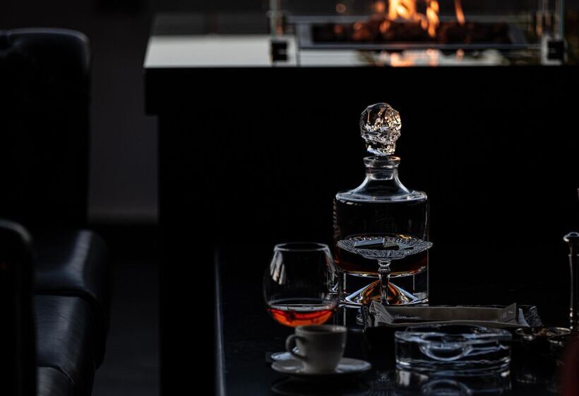 Отель Concorde Tower & Casino & Convention & Spa