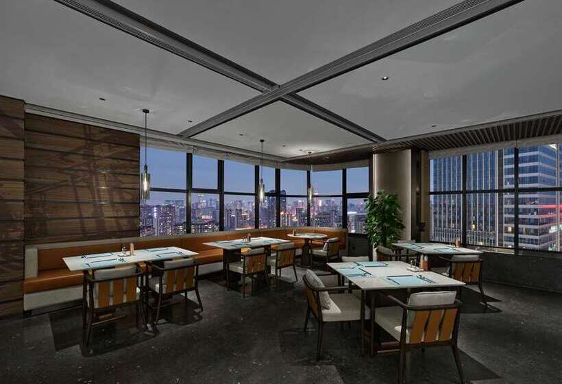 בית מלון כפרי Doubletree By Hilton Chengdu Riverside Close To Panda Base And Chengdu East Railway