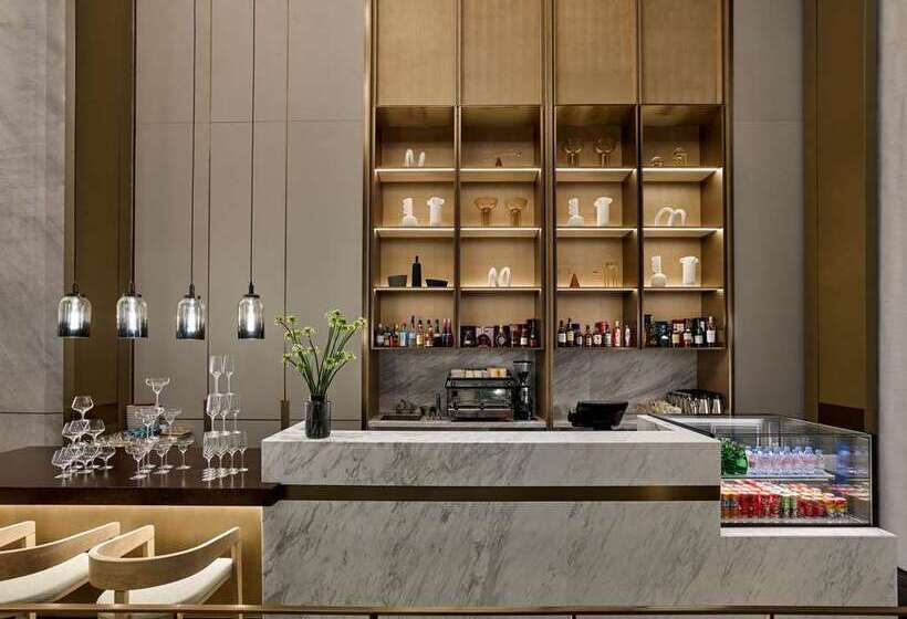 בית מלון כפרי Doubletree By Hilton Chengdu Riverside Close To Panda Base And Chengdu East Railway