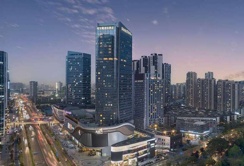 בית מלון כפרי Doubletree By Hilton Chengdu Riverside Close To Panda Base And Chengdu East Railway