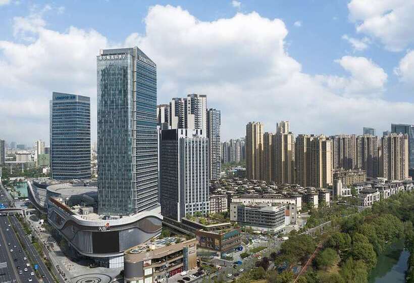 בית מלון כפרי Doubletree By Hilton Chengdu Riverside Close To Panda Base And Chengdu East Railway