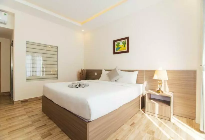 Green Bay Hotel Ha Long